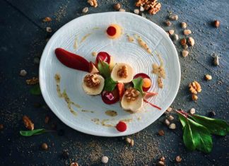 40 Kong – Dubai’s iconic rooftop venue sits high above the rest with a new fresh feel