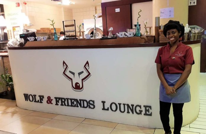Wolf & Friends Lounge