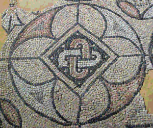 Domu dei tappeti di pietra stanza 3 - particolare della pavimentazione con motivo a grandi fiori quadripetali - fine V - inizio VI sec. d. C foto